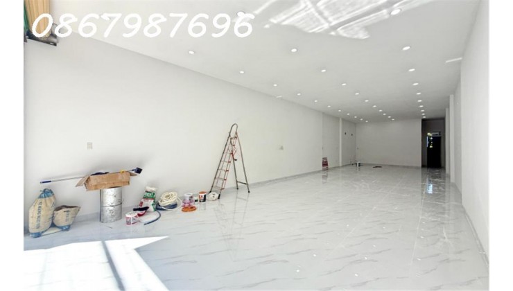 [SIÊU PHẨM SHOWROOM] MẶT BẰNG THỐNG NHẤT – 300M² – NGANG 7M – VỊ TRÍ ĐẮC ĐỊA